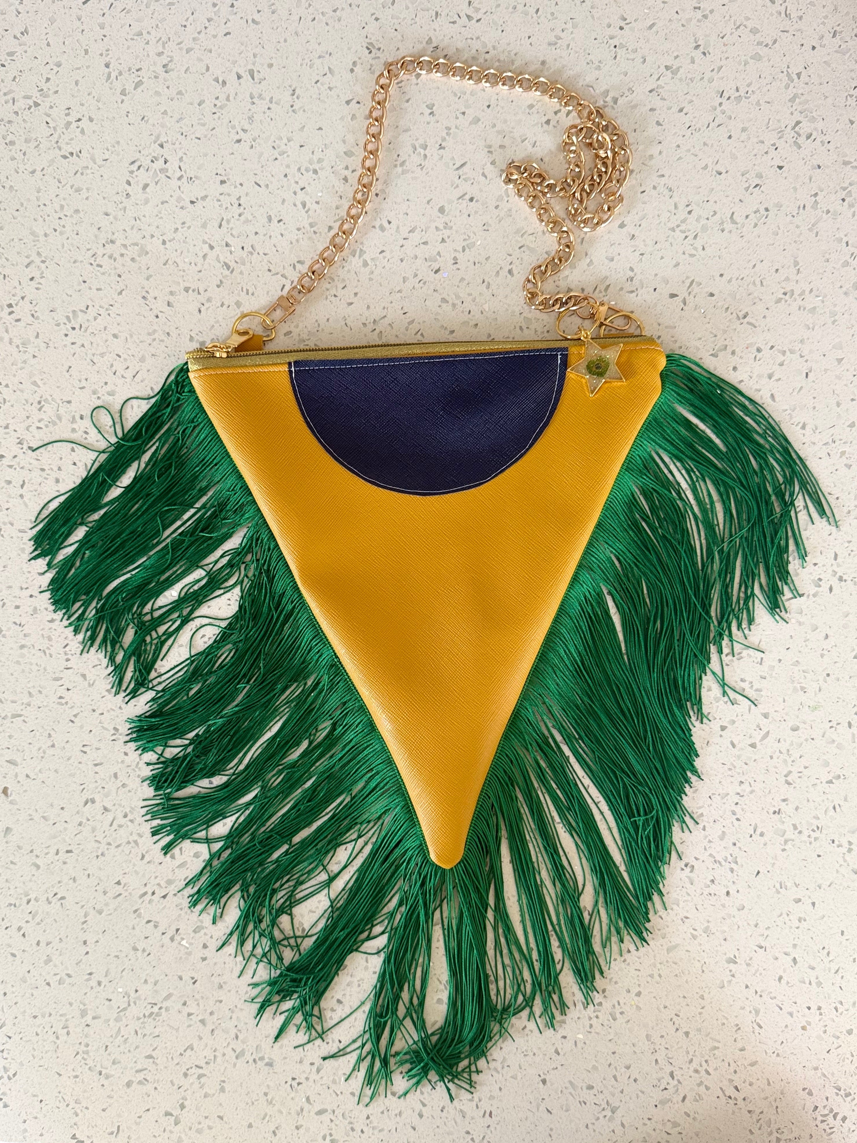 Brasil with S purse